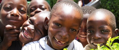 Apadrinar Un Nino En Africa Children International Sprograma De Apadrinamiento Para Ninos De Africa