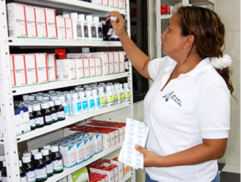 Children International pharmacies provide free medication to kids in need. 