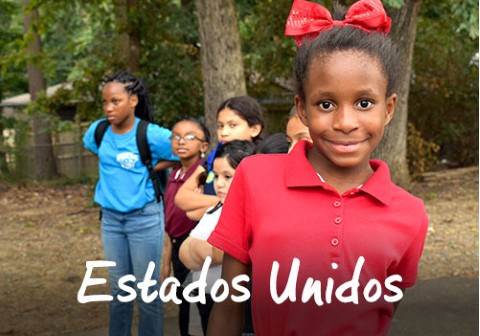 Estados Unidos | niña sonriendo a la cámara