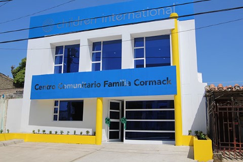 El nuevo centro comunitario de Children International en Colombia fue inaugurado el 23 de junio de 2016 gracias a financiación proporcionada por la familia Cormack. 