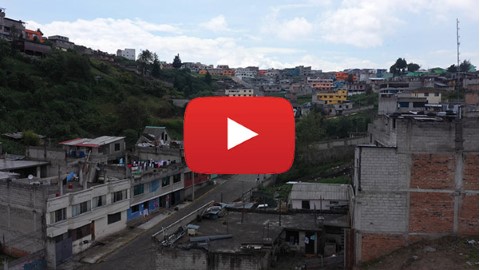 View of a city in Ecuador | Vista de una ciudad en Ecuador