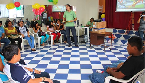 Programas de Jóvenes y sala recreativa