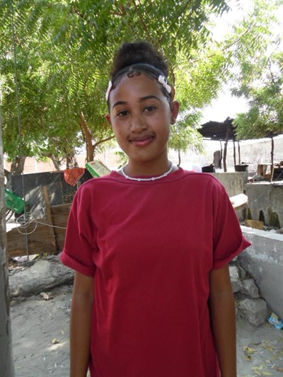 Help Lauren Vanessa by becoming a child sponsor. Sponsoring a child is a rewarding and heartwarming experience.