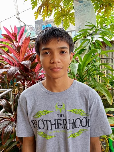 Help Jhunric B. by becoming a child sponsor. Sponsoring a child is a rewarding and heartwarming experience.