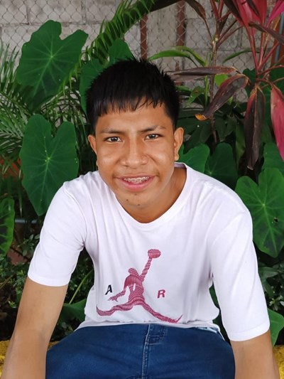 Help Erick Emanuel by becoming a child sponsor. Sponsoring a child is a rewarding and heartwarming experience.