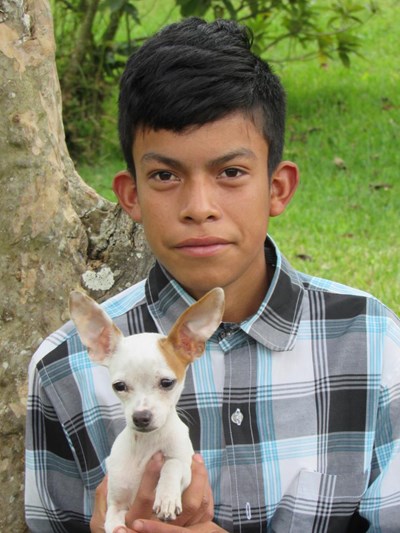 Help Esdras Lorenzo by becoming a child sponsor. Sponsoring a child is a rewarding and heartwarming experience.