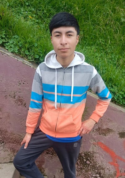 Help Geiner Manuel by becoming a child sponsor. Sponsoring a child is a rewarding and heartwarming experience.