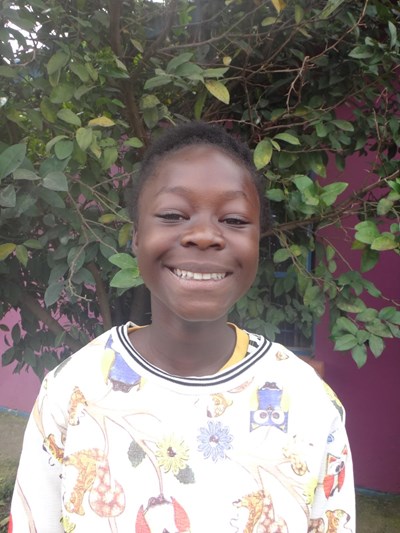 Help Naomi by becoming a child sponsor. Sponsoring a child is a rewarding and heartwarming experience.