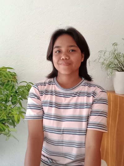 Help Krisel V. by becoming a child sponsor. Sponsoring a child is a rewarding and heartwarming experience.