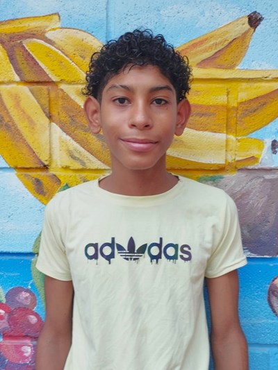 Help Steven Jose by becoming a child sponsor. Sponsoring a child is a rewarding and heartwarming experience.