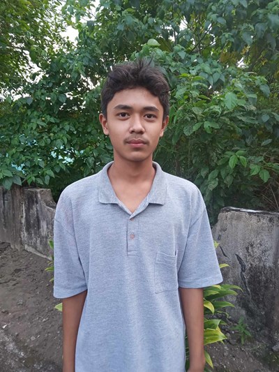 Help John Ray B. by becoming a child sponsor. Sponsoring a child is a rewarding and heartwarming experience.