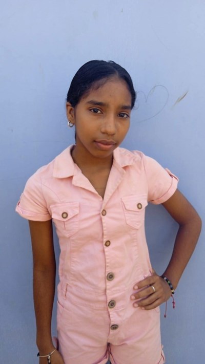 Ayude a Maria Liz apadrinándole hoy. El apadrinamiento es una experiencia hermosa y gratificante.