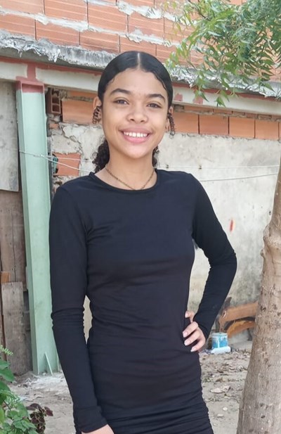 Help Keila Carolina by becoming a child sponsor. Sponsoring a child is a rewarding and heartwarming experience.