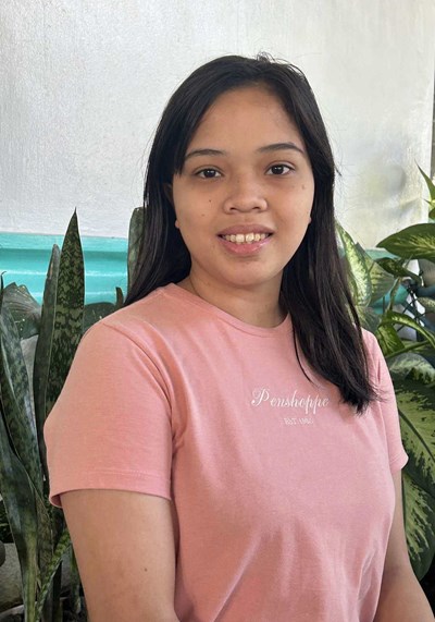 Help Kim Lorayne N. by becoming a child sponsor. Sponsoring a child is a rewarding and heartwarming experience.
