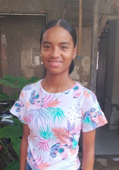 Help Melani Sofia by becoming a child sponsor. Sponsoring a child is a rewarding and heartwarming experience.