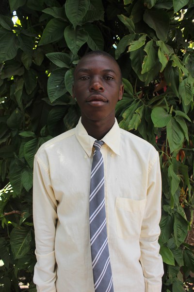 Help Albert by becoming a child sponsor. Sponsoring a child is a rewarding and heartwarming experience.