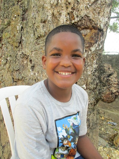 Help Randel Frankely by becoming a child sponsor. Sponsoring a child is a rewarding and heartwarming experience.