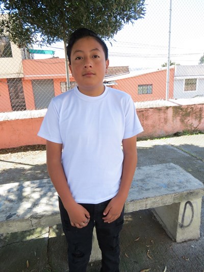 Help Marlon Julian by becoming a child sponsor. Sponsoring a child is a rewarding and heartwarming experience.