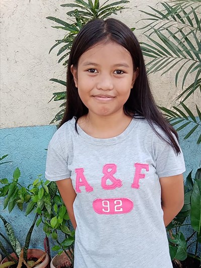 Help Jhucel S. by becoming a child sponsor. Sponsoring a child is a rewarding and heartwarming experience.