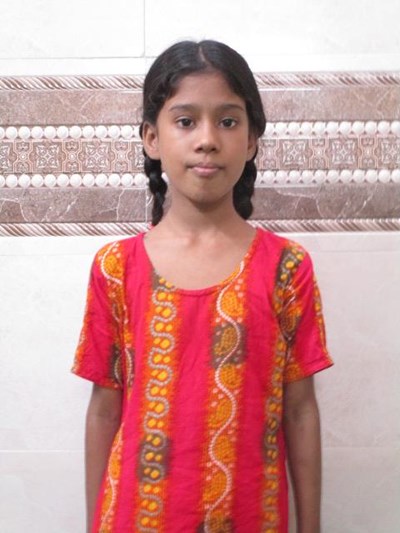 Help Zeenat by becoming a child sponsor. Sponsoring a child is a rewarding and heartwarming experience.