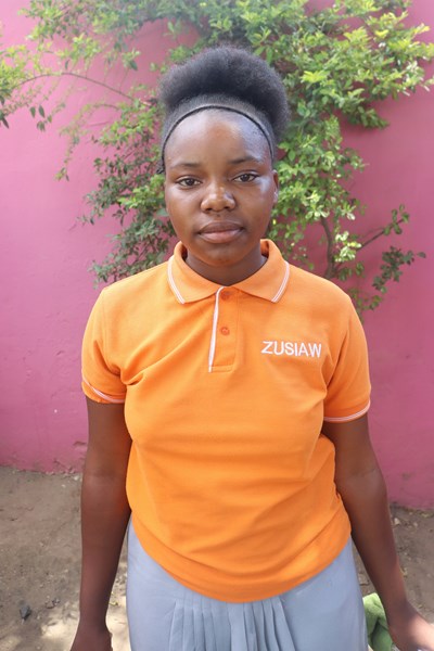 Help Roster by becoming a child sponsor. Sponsoring a child is a rewarding and heartwarming experience.