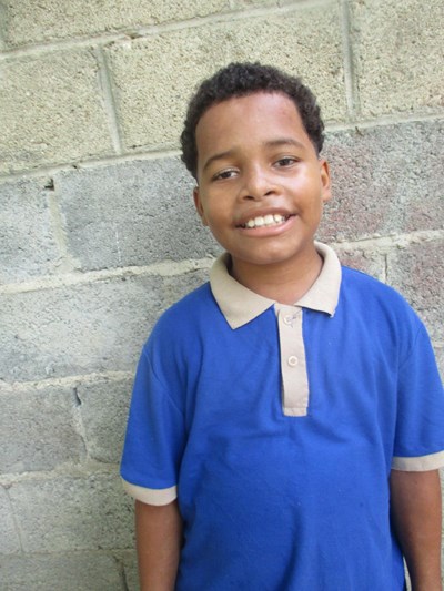 Help Bryan Antonio by becoming a child sponsor. Sponsoring a child is a rewarding and heartwarming experience.
