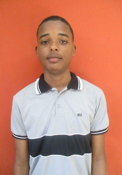 Help Rhander by becoming a child sponsor. Sponsoring a child is a rewarding and heartwarming experience.