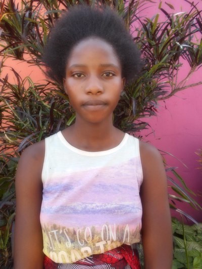 Help Juliana by becoming a child sponsor. Sponsoring a child is a rewarding and heartwarming experience.