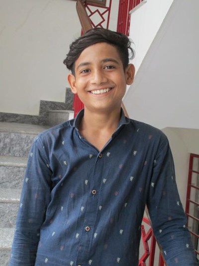 Help Amir by becoming a child sponsor. Sponsoring a child is a rewarding and heartwarming experience.