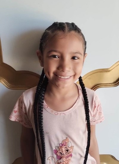 Help Yajaira Estela by becoming a child sponsor. Sponsoring a child is a rewarding and heartwarming experience.