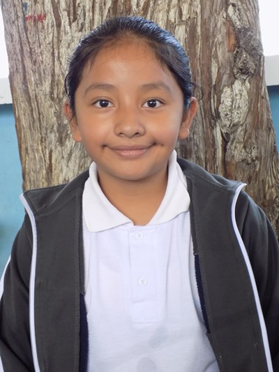 Help Daylin Rebeca by becoming a child sponsor. Sponsoring a child is a rewarding and heartwarming experience.