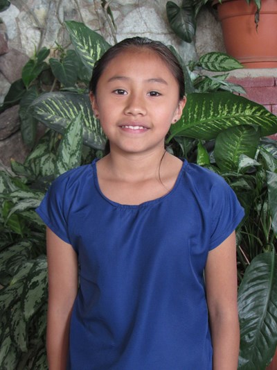 Help Fatima Lourdes by becoming a child sponsor. Sponsoring a child is a rewarding and heartwarming experience.