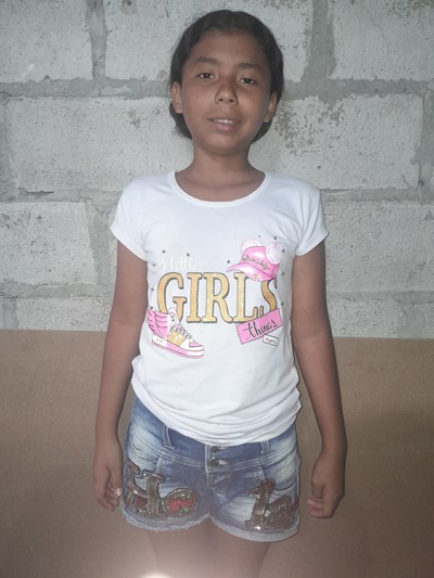 Help Maylin Pamela by becoming a child sponsor. Sponsoring a child is a rewarding and heartwarming experience.