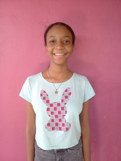 Help Marianni Yelisa by becoming a child sponsor. Sponsoring a child is a rewarding and heartwarming experience.