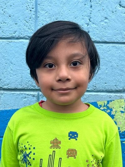 Help Gregory Santiago by becoming a child sponsor. Sponsoring a child is a rewarding and heartwarming experience.