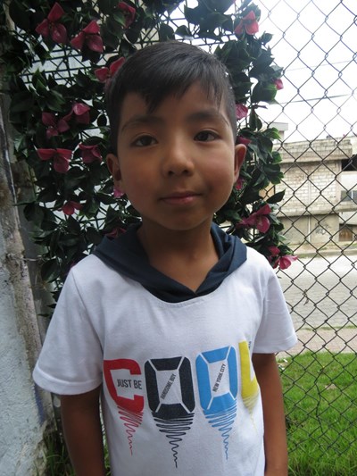 Help Dante Sebastian by becoming a child sponsor. Sponsoring a child is a rewarding and heartwarming experience.