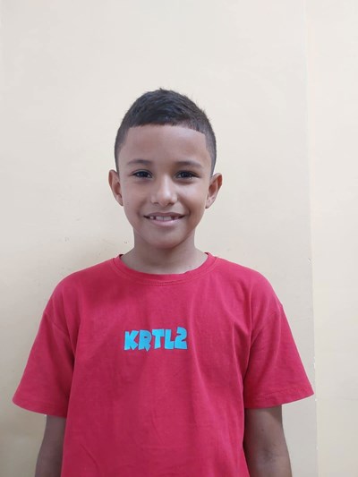 Help Dilan David by becoming a child sponsor. Sponsoring a child is a rewarding and heartwarming experience.