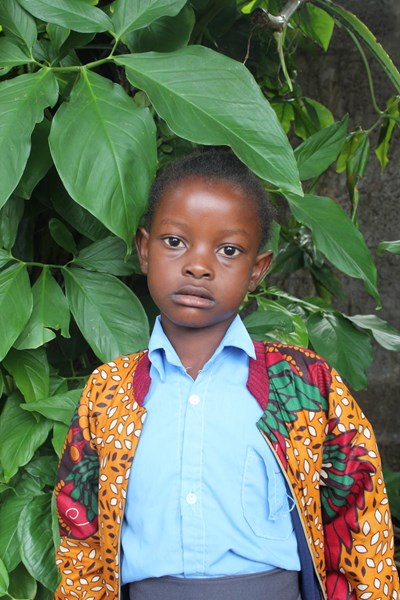 Help Esther by becoming a child sponsor. Sponsoring a child is a rewarding and heartwarming experience.
