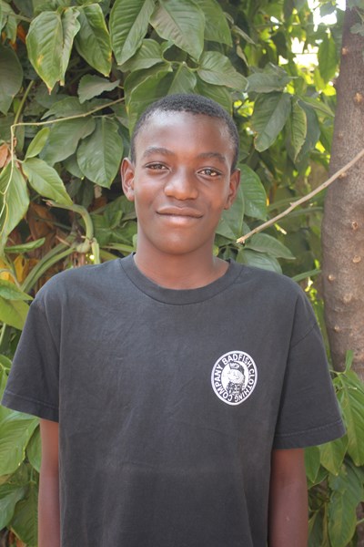 Help Evans by becoming a child sponsor. Sponsoring a child is a rewarding and heartwarming experience.