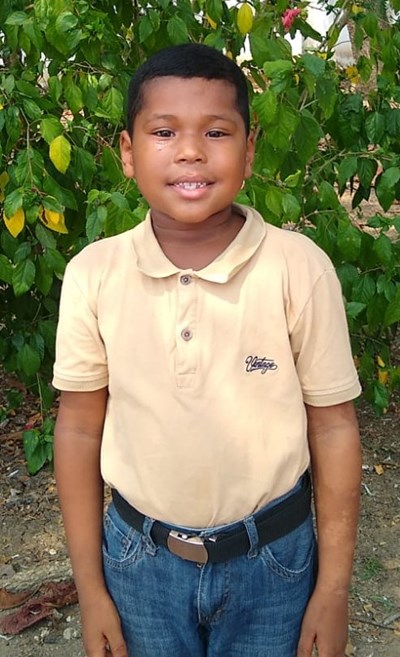 Help Juan David by becoming a child sponsor. Sponsoring a child is a rewarding and heartwarming experience.