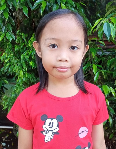 Help Jnel B. by becoming a child sponsor. Sponsoring a child is a rewarding and heartwarming experience.