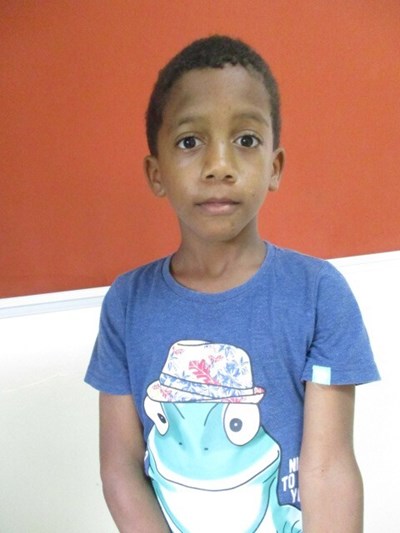 Help Francier Ramon by becoming a child sponsor. Sponsoring a child is a rewarding and heartwarming experience.