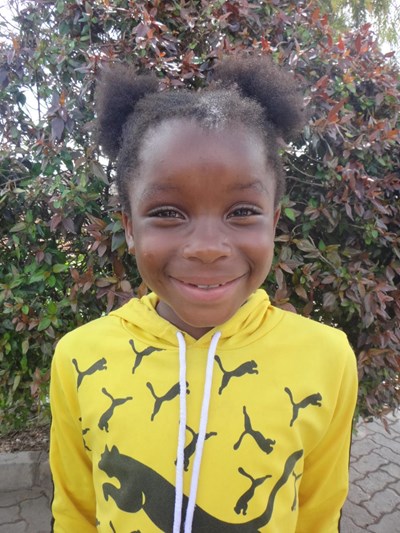 Help Hellen by becoming a child sponsor. Sponsoring a child is a rewarding and heartwarming experience.