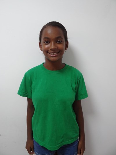 Help Shelly Taliana by becoming a child sponsor. Sponsoring a child is a rewarding and heartwarming experience.