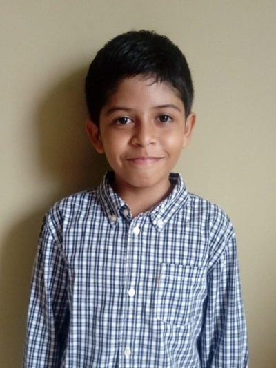 Help Adam Francesco by becoming a child sponsor. Sponsoring a child is a rewarding and heartwarming experience.