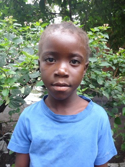 Help Patricia by becoming a child sponsor. Sponsoring a child is a rewarding and heartwarming experience.