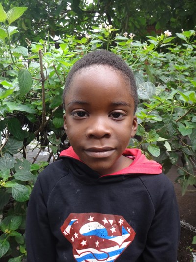 Help Richard by becoming a child sponsor. Sponsoring a child is a rewarding and heartwarming experience.