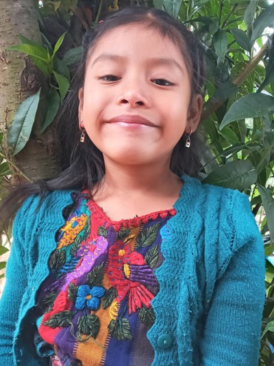 Help Lesdy Daniela by becoming a child sponsor. Sponsoring a child is a rewarding and heartwarming experience.