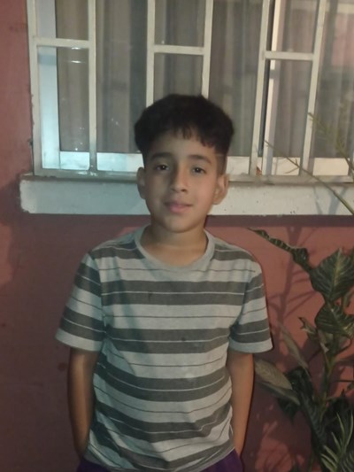 Help Victor Isaias by becoming a child sponsor. Sponsoring a child is a rewarding and heartwarming experience.