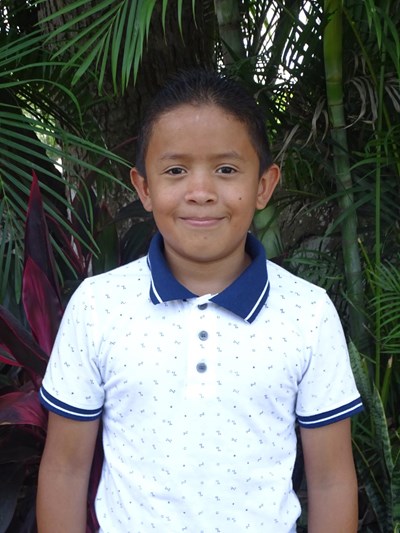 Help Franco Alejandro by becoming a child sponsor. Sponsoring a child is a rewarding and heartwarming experience.